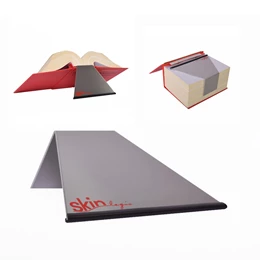 Abbildung von SKIN LEGIS (red print) Aluminium Buchstütze Gr. S | 1. Auflage | 2024 | beck-shop.de