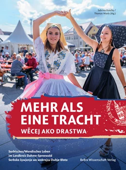 Abbildung von Mietk / Kuschy | Mehr als eine Tracht / Wecej ako drastwa | 1. Auflage | 2023 | beck-shop.de