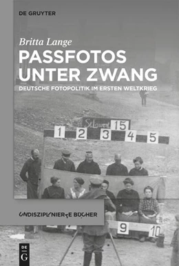 Abbildung von Lange | Passfotos unter Zwang | 1. Auflage | 2025 | beck-shop.de