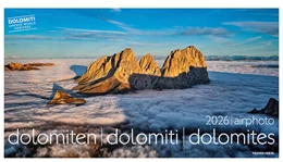 Abbildung von Athesia-Tappeiner Verlag | Luftbildkalender Dolomiten 2026 | 1. Auflage | 2025 | beck-shop.de