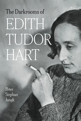Abbildung von Jungk | The Darkrooms of Edith Tudor Hart | 1. Auflage | 2026 | beck-shop.de