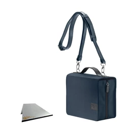 Abbildung von Skin Tasche Basic Gr. L marine-blau / mit Tragegurt & Buchstütze | 1. Auflage | | beck-shop.de